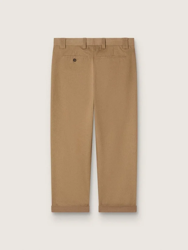 Beżowe spodnie chino w kolorze khaki z Golden Collection