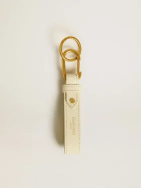 Biały brelok w stylu „worn white”