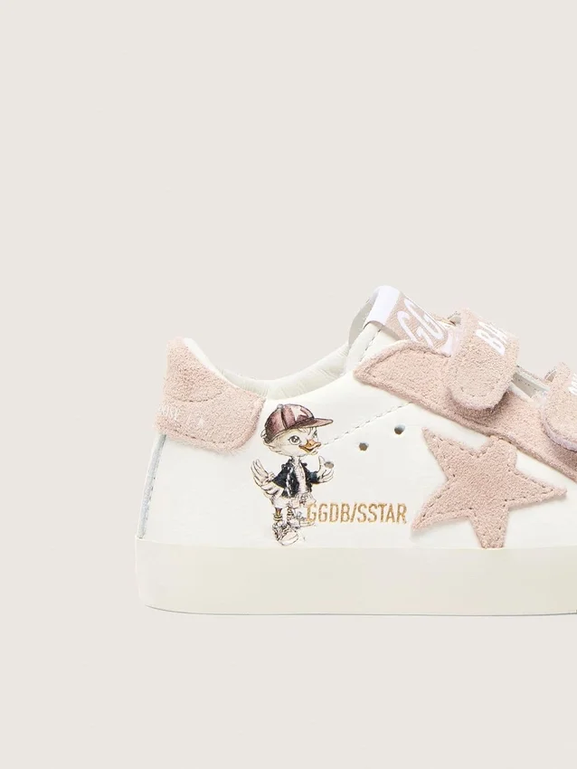 Buty dla maluchów z nappy z różową zamszową gwiazdką i nadrukiem maskotki