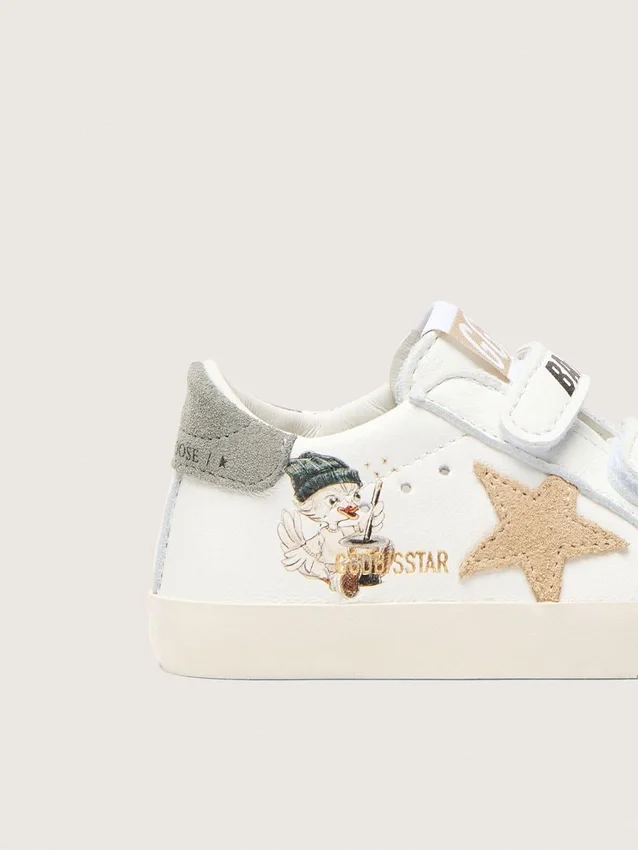 Buty szkolne dla dzieci z nappy z beżową zamszową gwiazdką i nadrukiem maskotki