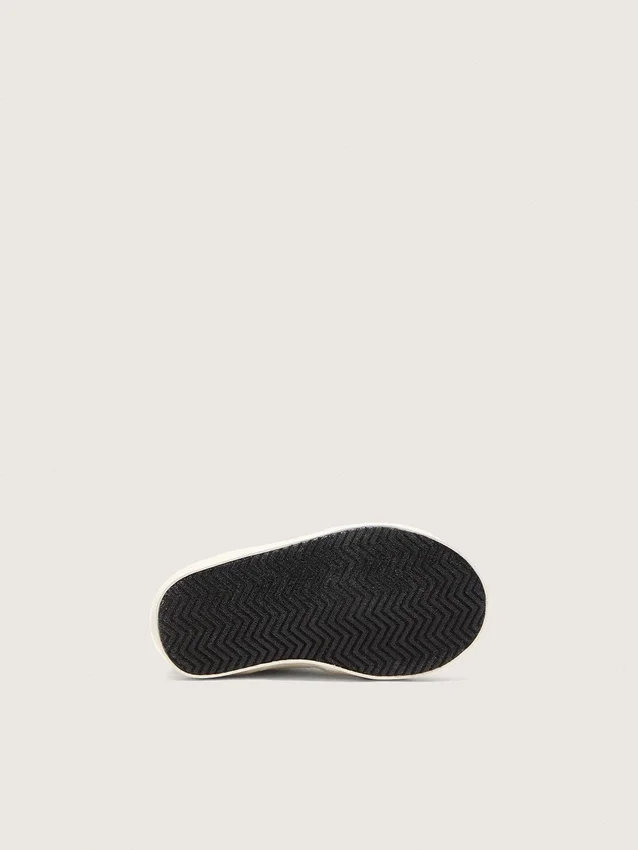 Buty szkolne dla dzieci z nappy z beżową zamszową gwiazdką i nadrukiem maskotki