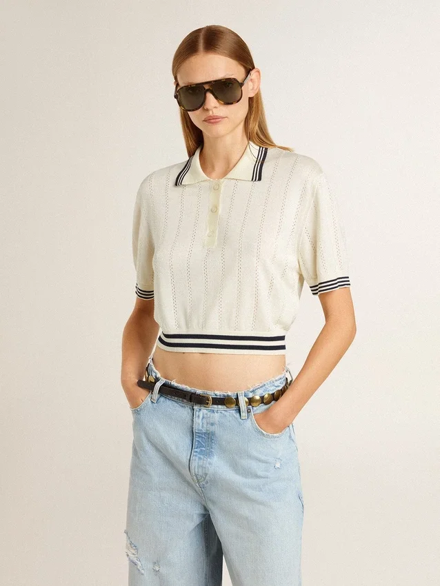 Damska krótka bawełniana koszulka polo w stylu „worn-white” z niebieskimi ściągaczami