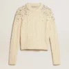 Damska krótka bluza w stylu „worn-white” z ozdobnymi kryształkami