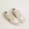 Damskie buty Ball Star LTD z beżową gwiazdą i czarną naszywką na pięcie