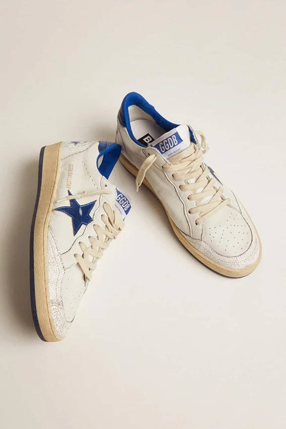 Damskie buty Ball Star z białej skóry nappa z jasnoniebieską metaliczną gwiazdą i naszywką na pięcie