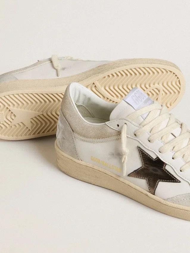 Damskie buty Ball Star z metaliczną skórzaną gwiazdką i błyszczącą skórzaną wstawką na pięcie