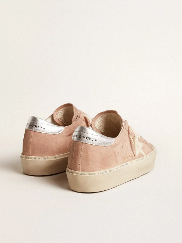Damskie buty Hi Star z różowego zamszu z kremową gwiazdą i srebrną skórzaną naszywką na pięcie