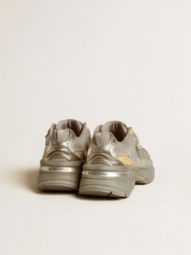Damskie buty Lightstar z metalicznej skóry i srebrnej siateczki z szarą gwiazdą
