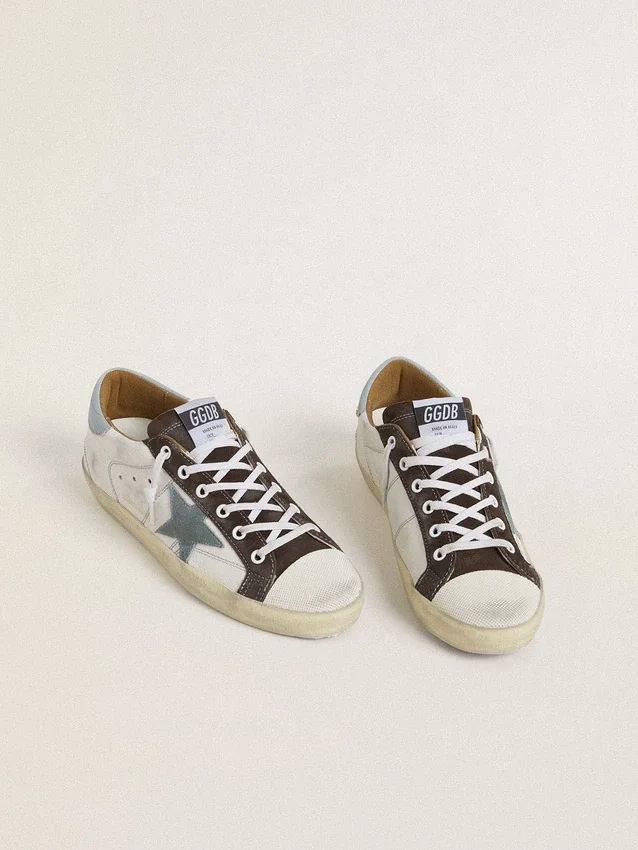 Damskie buty LTD Super-Star z jasnoniebieską gwiazdą z zamszu i jasnoniebieską płócienną wstawką na pięcie