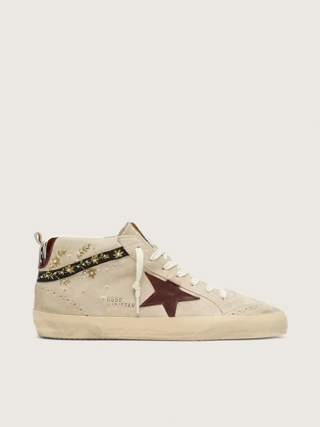 Damskie buty Mid Star z perłowego zamszu z bordową skórzaną gwiazdą oraz perłowymi i haftowanymi wstawkami
