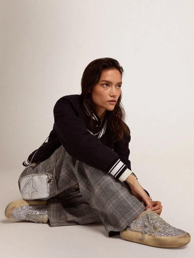 Damskie buty Space-Star w srebrnym brokacie z podszewką z owczej skóry