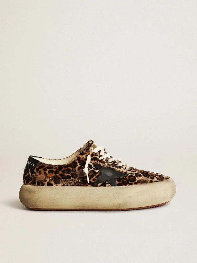 Damskie buty Space-Star z skóry kucyka w panterkę z czarną gwiazdą