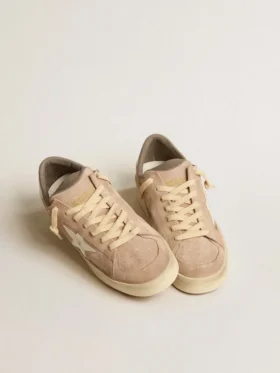Damskie buty Stardan z zamszu w kolorze starej róży z białą skórzaną gwiazdą i skórzaną wstawką na pięcie
