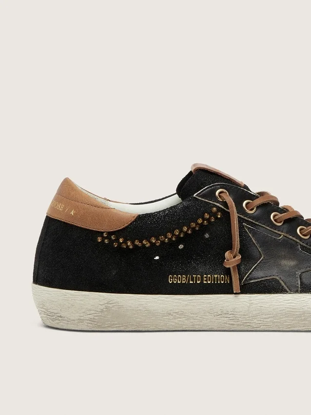 Damskie buty Super-Star LTD z czarnej brokatowej skóry z czarną skórzaną gwiazdką