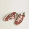 Damskie buty Super-Star LTD z czerwonego zamszu ze srebrną gwiazdką z brokatem i laminowaną skórzaną wstawką na pięcie
