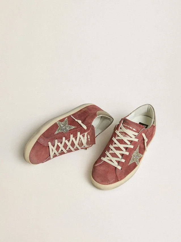 Damskie buty Super-Star LTD z czerwonego zamszu ze srebrną gwiazdką z brokatem i laminowaną skórzaną wstawką na pięcie