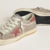 Damskie buty Super-Star LTD z szarego zamszu z czerwoną gwiazdą z woskowanego zamszu i paskiem na pięcie