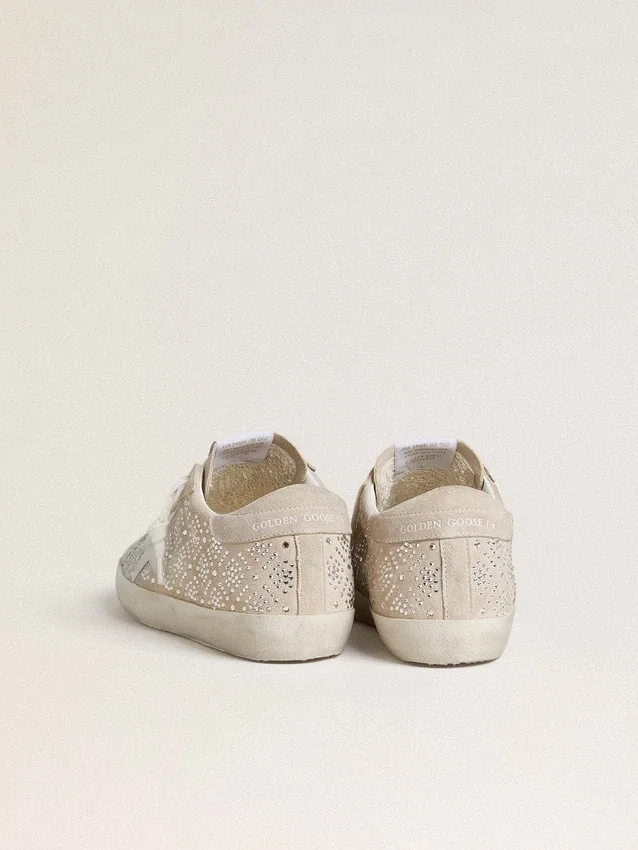 Damskie buty Super-Star LTD z zamszu z kryształami Swarovskiego i skórzaną gwiazdą w kolorze lodowej szarości
