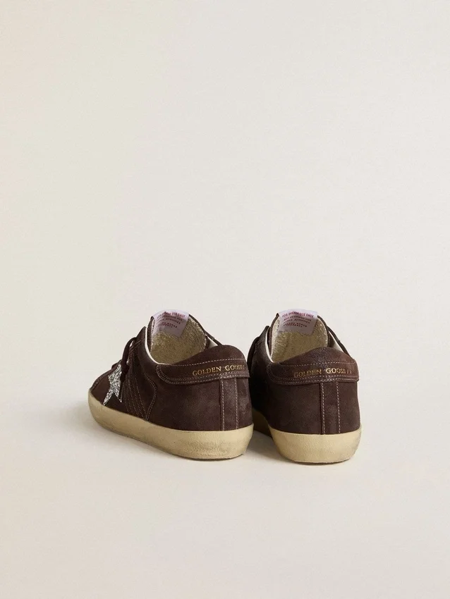 Damskie buty Super-Star z brązowego zamszu ze srebrną gwiazdą z brokatem