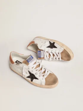 Damskie buty Super-Star z czarną brokatową gwiazdką i różową wstawką na obcasie