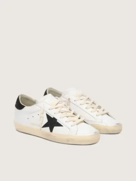 Damskie buty Super-Star z czarną gwiazdką z kryształów Swarovskiego i naszywką na pięcie