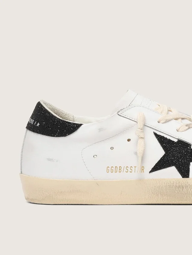 Damskie buty Super-Star z czarną gwiazdką z kryształów Swarovskiego i naszywką na pięcie