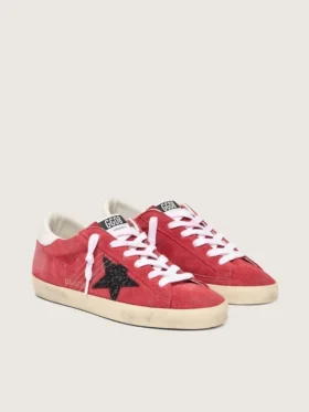 Damskie buty Super-Star z czerwonego zamszu z błyszczącą gwiazdką i białą wstawką na obcasie