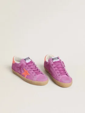 Damskie buty Super-Star z fuksjowego zamszu z gwiazdą i paskiem na pięcie z laminowanej skóry w kolorze fluorescencyjnej pomarańczy