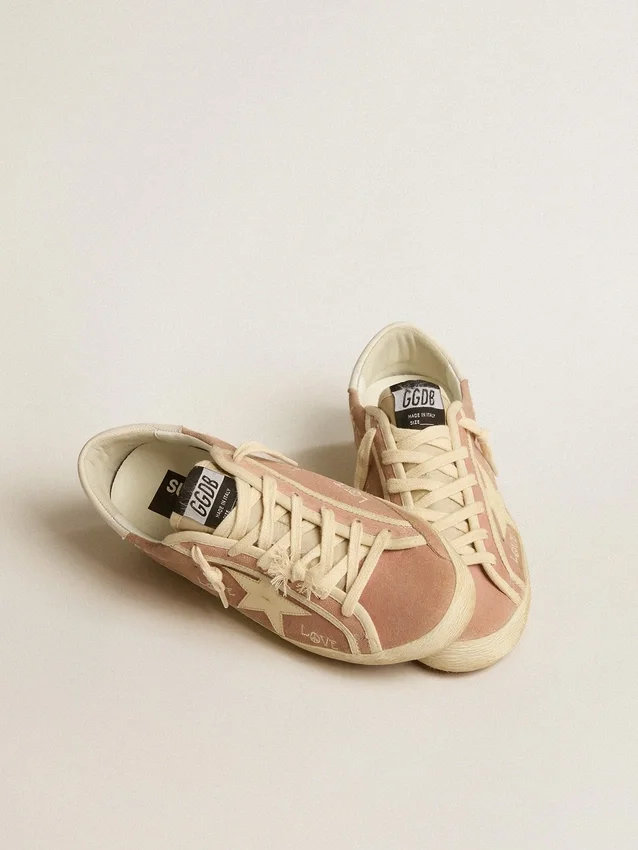 Damskie buty Super-Star z zamszu w kolorze pudrowego różu z kremową skórzaną gwiazdką
