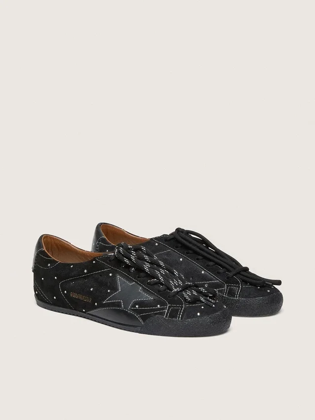 Damskie buty True-Star z czarnego zamszu z kryształami Swarovskiego i czarną skórzaną gwiazdką