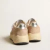 Damskie buty z Running Sole z siateczki i zamszu z różową gwiazdką i srebrną wstawką na pięcie