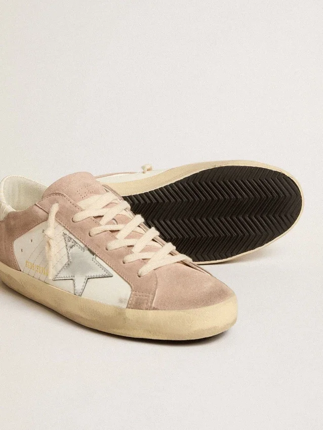 Damskie sneakersy Super-Star z różowego zamszu z gwiazdą ze srebrnej metalicznej skóry