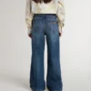 Dżinsy dla dziewczynek o kroju bootcut, w średnim odcieniu i z haftem