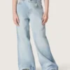 Dziewczynkowe dżinsy typu bootcut w kolorze jasnoniebieskim z haftowanym logo