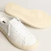 Ekologiczne sneakersy Yatay Model 1B z białą cholewką na bazie surowców biologicznych i białym logo Y