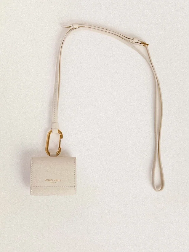 Etui na AirPods w kolorze „Worn White”