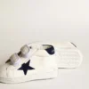 June Junior z nappy z ciemnoniebieską zamszową gwiazdką i zakładką na pięcie