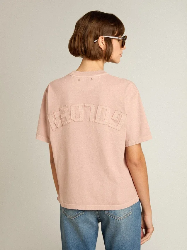 Koszulka w kolorze pudrowego różu z odwróconym logo z tyłu – Jersey Capsule