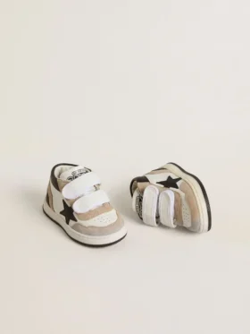 Model Junior June z nappy z zamszowymi wstawkami i czarną skórzaną gwiazdką