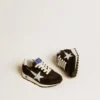 Młodzieżowe buty Marathon z czarnego nylonu z nadrukowaną gwiazdą i skórzaną wstawką na pięcie