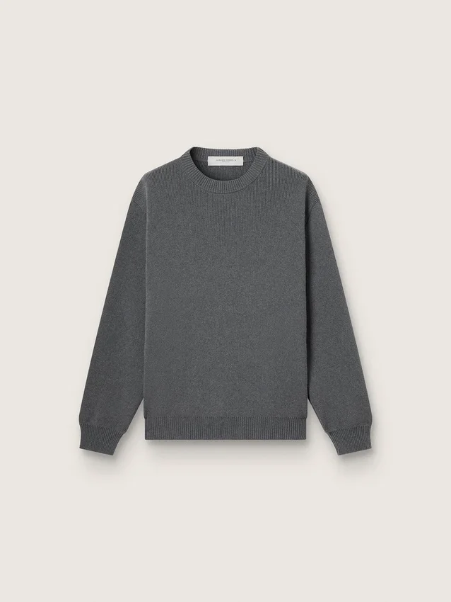 Męski sweter z okrągłym dekoltem z ciemnoszarej bawełny z logo z tyłu