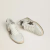 Męskie buty Ball Star z białej skóry nappa z brązową gwiazdą i naszywką na pięcie z laminowanej skóry