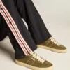 Męskie buty Soul Star z zielonego zamszu z białą skórzaną wstawką na pięcie i języku
