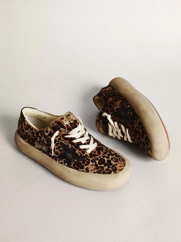 Męskie buty Space-Star z skóry kucyka w panterkę z czarną gwiazdą i obcasem