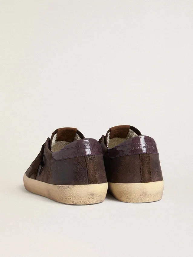 Męskie buty Super-Star LTD z brązowego nubuku z zamszową gwiazdą i fioletową skórzaną wstawką na pięcie