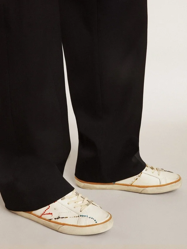 Męskie buty Super-Star LTD z perforowaną gwiazdą i metaliczną skórzaną wstawką na pięcie