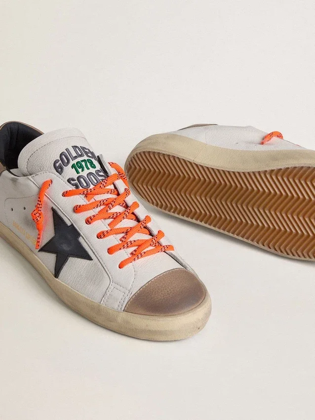 Męskie buty Super-Star LTD ze skóry z czarną skórzaną gwiazdą i beżową skórzaną wstawką na pięcie