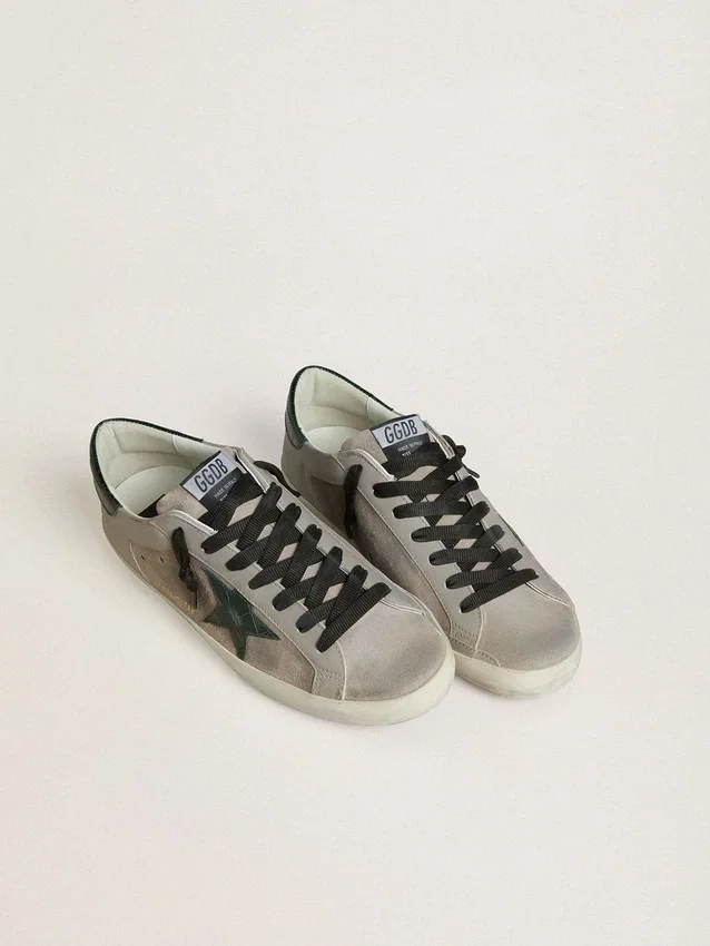 Męskie buty Super-Star z nappy i zamszu z zieloną gwiazdą z skóry z nadrukiem imitującym skórę krokodyla