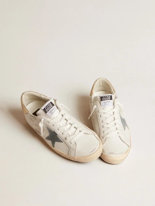 Męskie buty Super-Star z zamszową gwiazdą i platynową skórzaną wstawką na pięcie z nadrukiem wężowej skóry