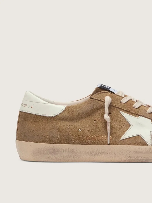 Męskie buty Super-Star z zamszu w kolorze tytoniowym z białą skórzaną gwiazdą